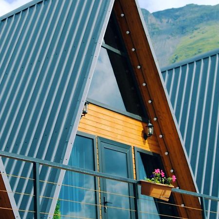 Hotel Pyramid Kazbegi Esterno foto